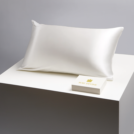 TAIE BLANCHE EN SOIE PREMIUM